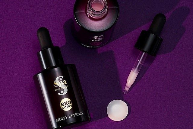 SPA TREATMENT Антивікова зволожуюча есенція з екзосомами Exo Moist Essence - JapanTrading