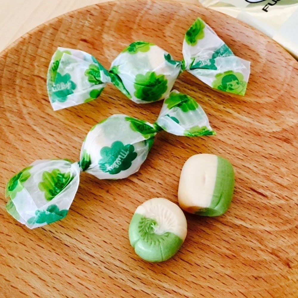 Kanro Преміум цукерки матча з молоком Premium Matcha Tea & Milk Candy (61 г) - JapanTrading