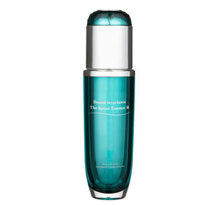 BIJOU DE MER Эссенция с мгновенным омолаживающим эффектом Beaute invariante The Serum Essence R 50 мл. 581987 JapanTrading