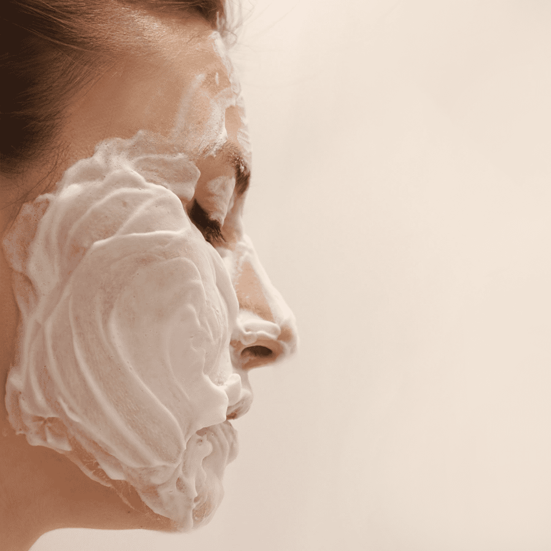 HITOKI Увлажняющая пенка для умывания лица Sakura EGF Moisture Facial Wash, 140 г - JapanTrading