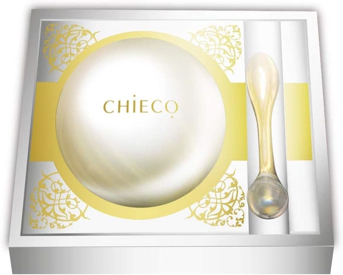 GINZA TOMATO Преміальний живильний крем з екстрактом японських перлів CHIECO Premium Pearl Cream (30 г) - JapanTrading
