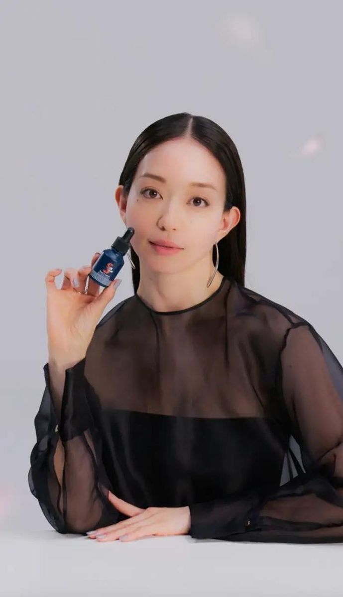 SPA Treatment Сироватка для обличчя з чистим вітаміном С Real C-serum (пробник) - JapanTrading