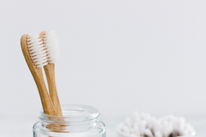 Наука против зубного налета! Рассказываем об особенностях ионных зубных щеток – что это такое и как они работают?