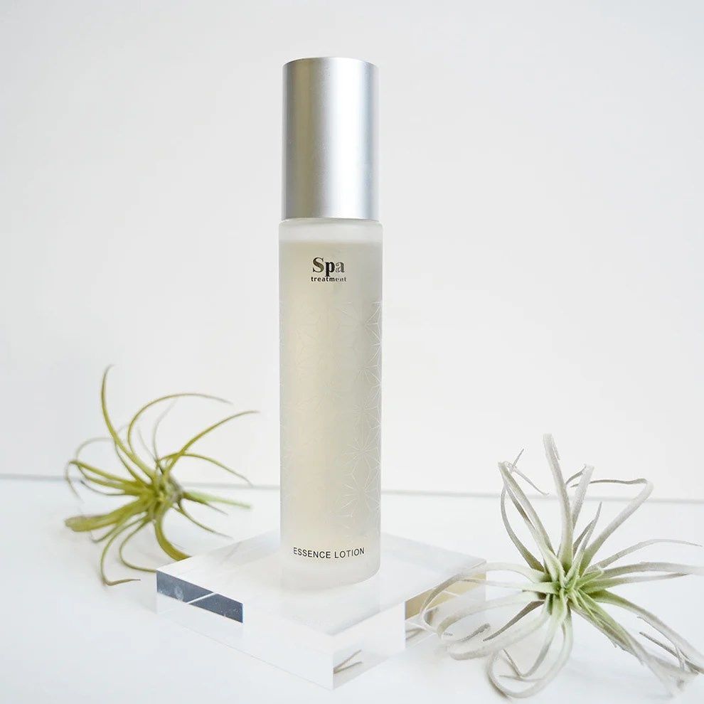 SPA TREATMENT Лосьон-эссенция для лица: увлажняющий, противовоспалительный Essence Lotion G - JapanTrading