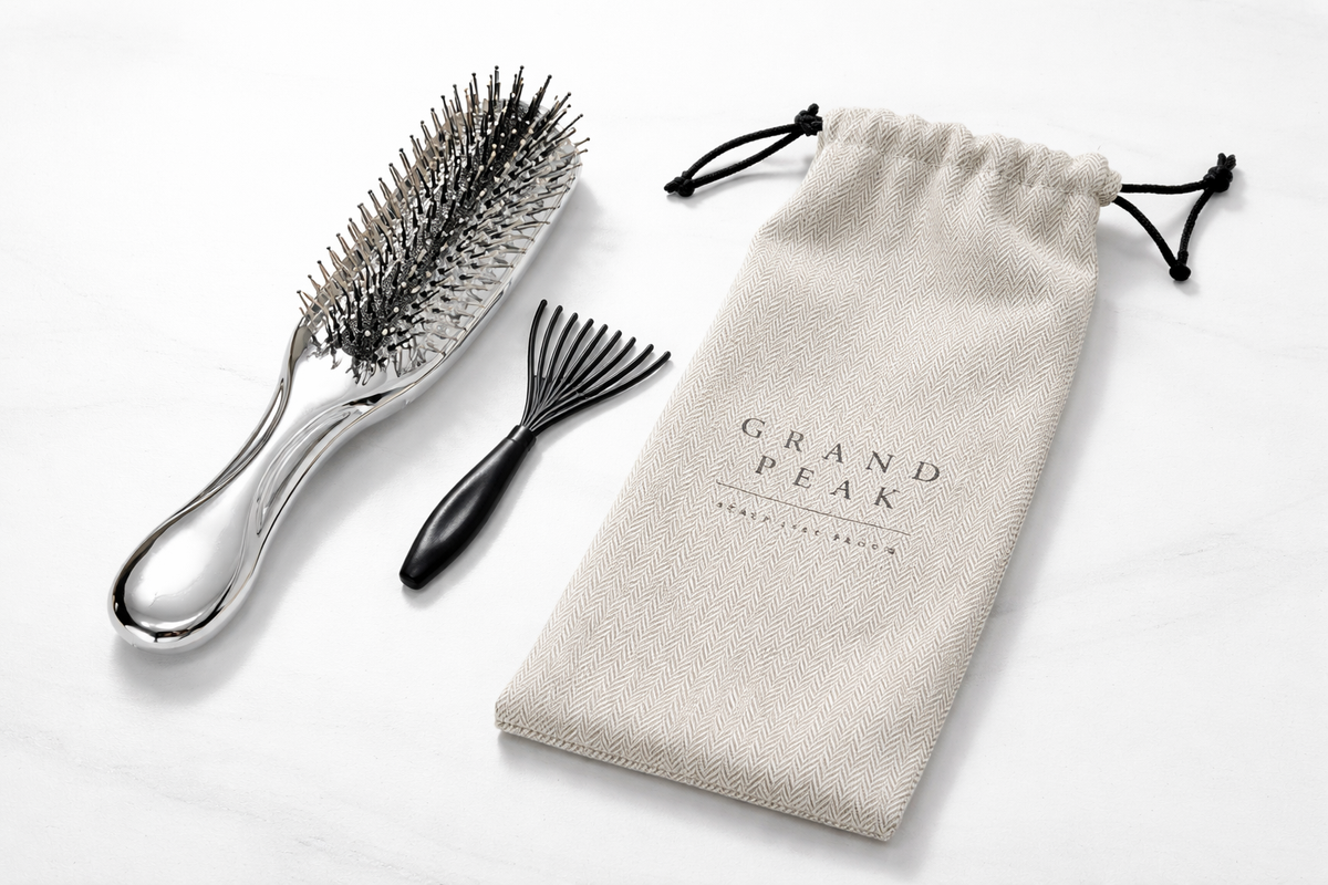 Grand Peak Професійна щітка для волосся з ефектом "скаль-ліфтингу" Scalp Lift Brush - JapanTrading